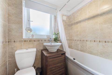 34 Invicta Close, Chislehurst, BR7 6SJ