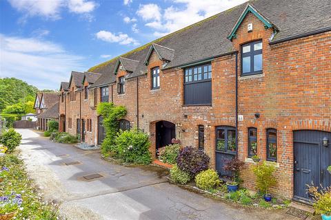 3 bedroom terraced house for sale, Home Farm Close, Leigh, Tonbridge, Kent