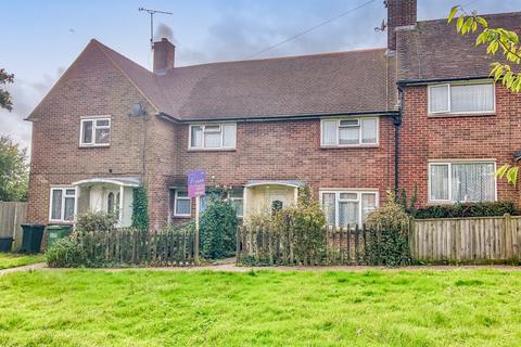 3 bedroom terraced house for sale, Asten Fields, Battle, TN33