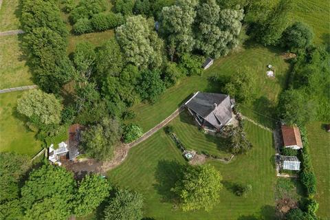 4 bedroom detached house for sale, Upper Street, Quainton, Buckinghamshire.