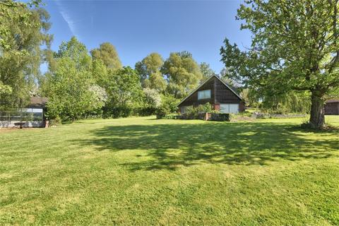 4 bedroom detached house for sale, Upper Street, Quainton, Buckinghamshire.