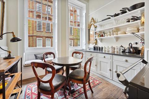 1 bedroom flat for sale, Chelsea Embankment, Chelsea SW3