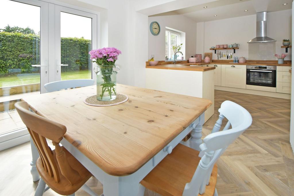 Breakfast room