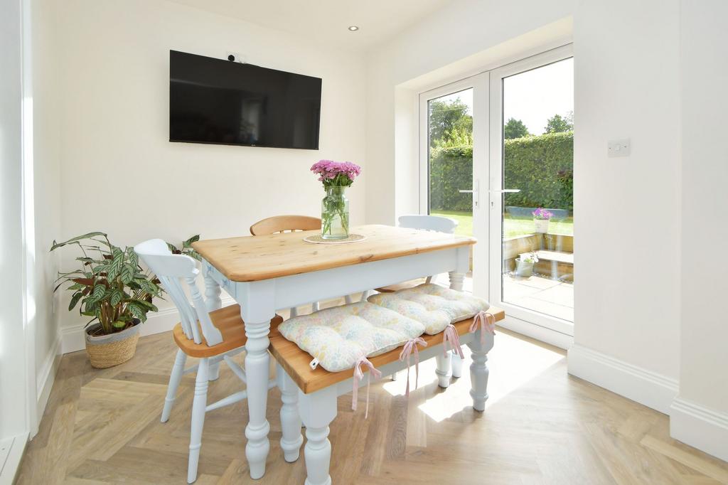 Breakfast room