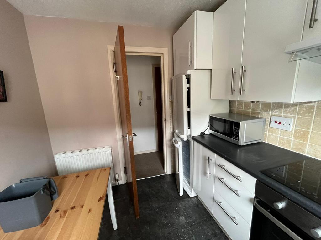 Kitchen 2