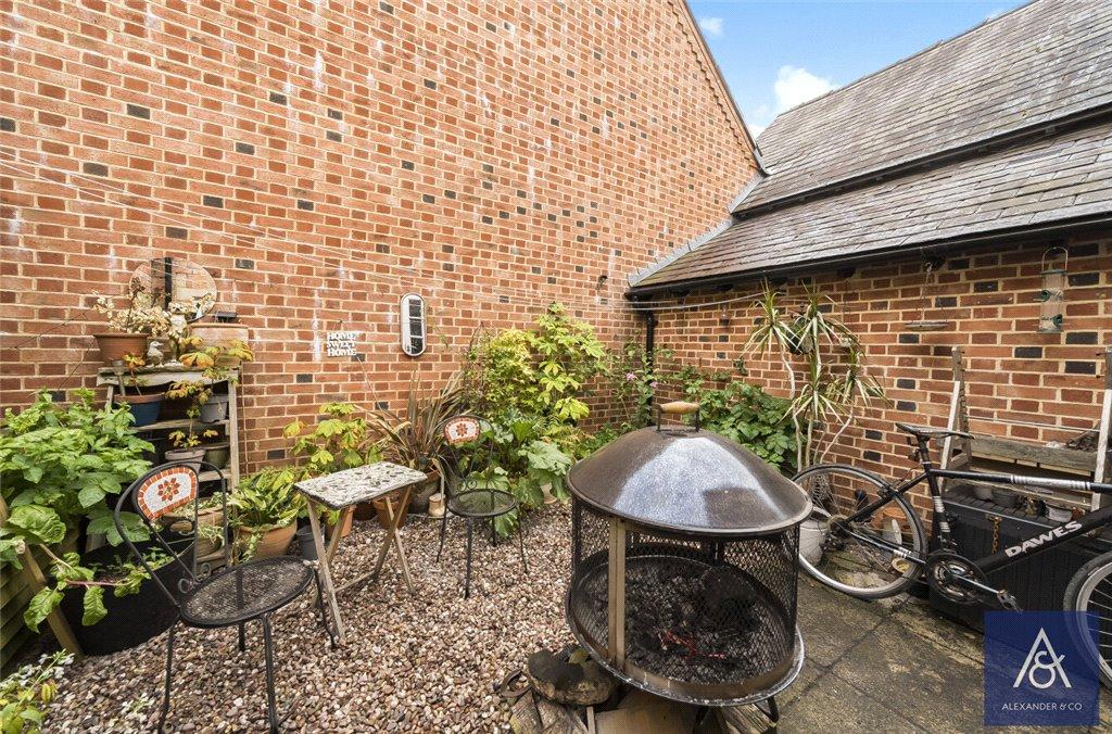 Courtyard Garden