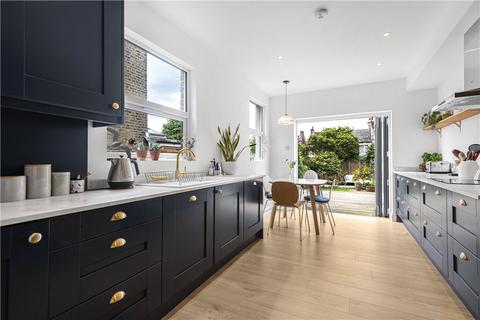 29 Hunter Road, Thornton Heath, CR7 8QJ