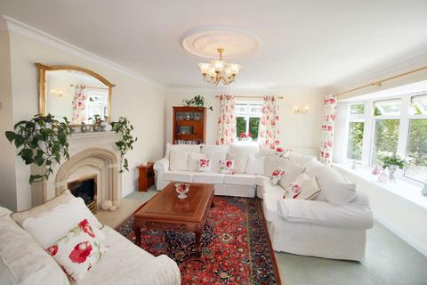 4 bedroom bungalow for sale, Lynwood Close, Ponteland, Newcastle upon Tyne, Northumberland, NE20 9JG