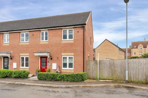 3 bedroom end of terrace house for sale, Farrer Way, Barleythorpe