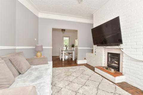 3 bedroom end of terrace house for sale, Southwood Road, Ramsgate, Kent