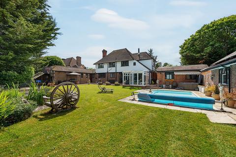 5 bedroom detached house for sale, Taplow, Maidenhead SL6