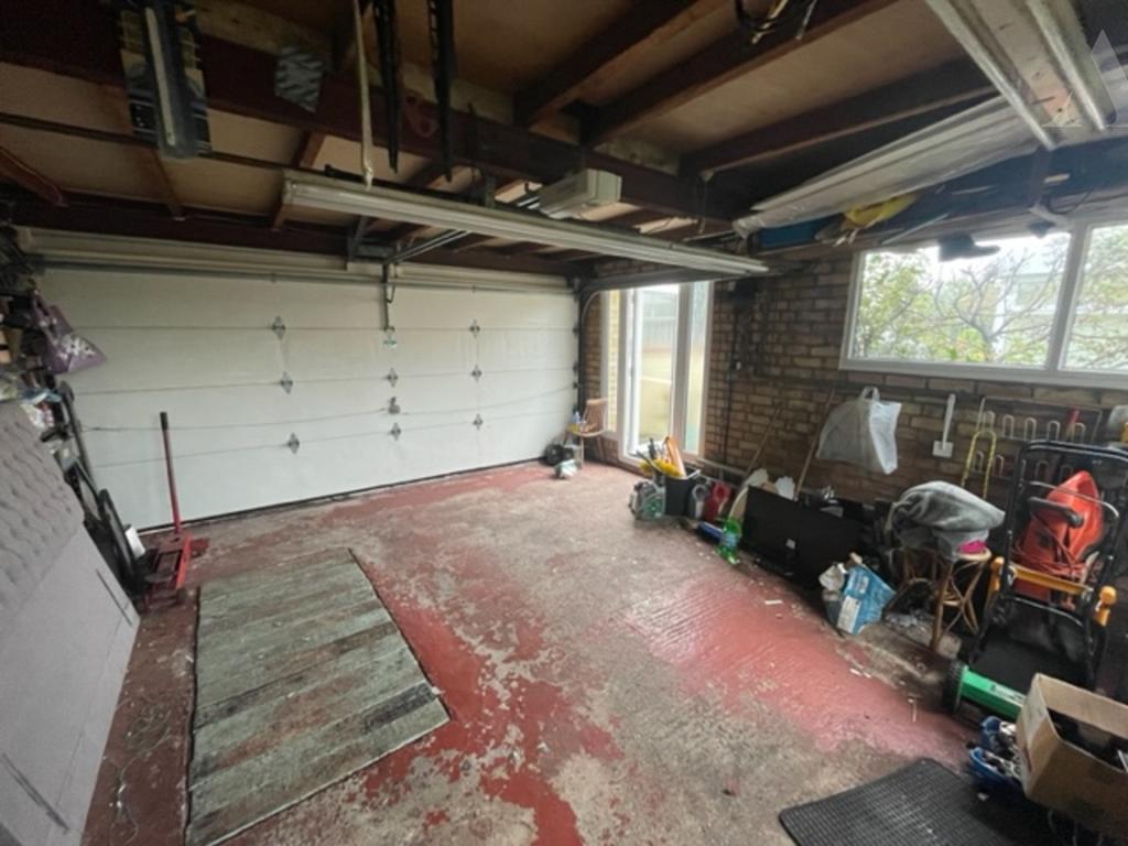 90 Solihull Road garage (1)