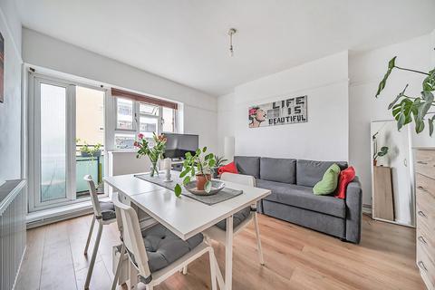 1 bedroom apartment for sale, Bromley Road, London