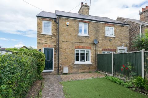 3 bedroom end of terrace house for sale, Durlock, Minster, CT12