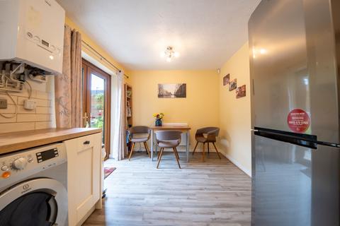 9 Angleton Avenue, Sheffield, S2 1NB