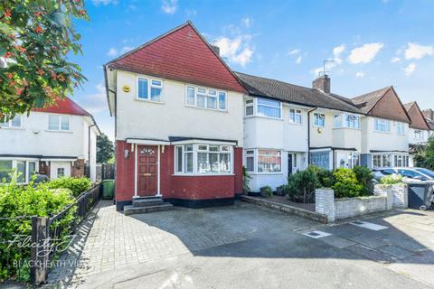 3 bedroom end of terrace house for sale, Westdean Avenue, London