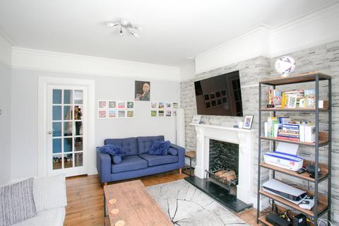 1 bedroom maisonette for sale, Canterbury Road, Watford, Hertfordshire, WD17