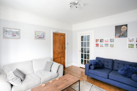 1 bedroom maisonette for sale, Canterbury Road, Watford, Hertfordshire, WD17