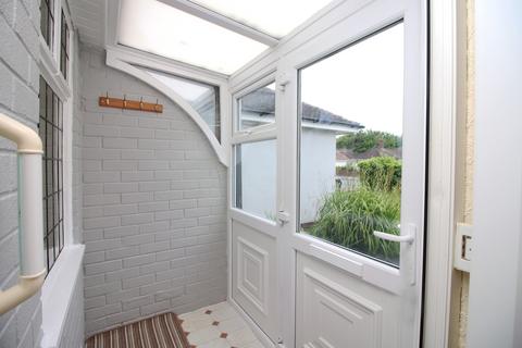 2 bedroom bungalow for sale, South Strand, Fleetwood, Lancashire, FY7