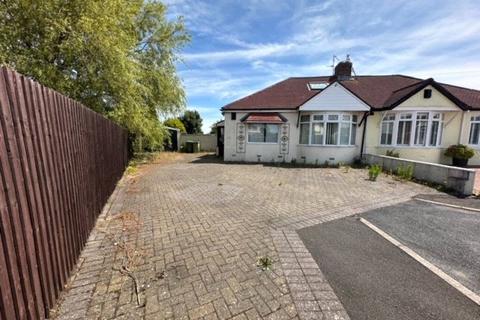 2 bedroom bungalow for sale, Cae Leon, Barry, Vale Of Glamorgan, CF62