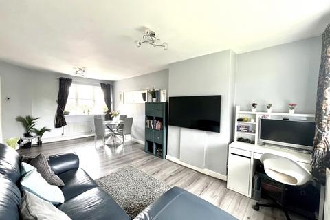 31 Carnforth Close, Epsom, KT19 9HQ