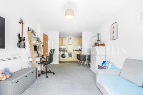 1 bedroom flat for sale, Talwin Street, Bow, London, E3