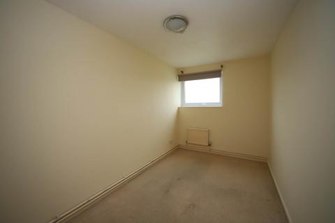 3 bedroom apartment to rent, Drivers Court, Leighton Buzzard