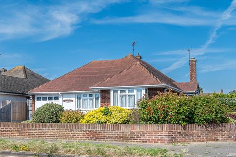 107 Marcus Avenue, Thorpe Bay, Southend-on-sea, SS1 3LQ