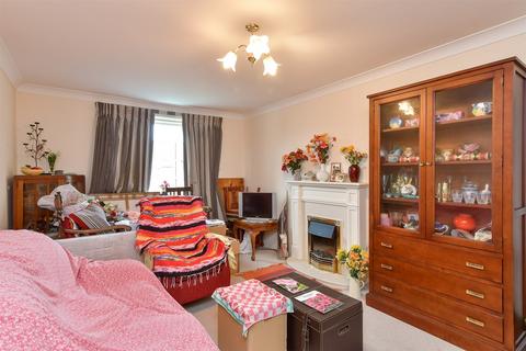 1 bedroom flat for sale, Penfold Road, Worthing, West Sussex