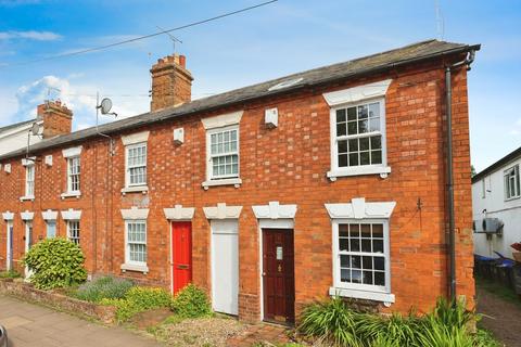 2 bedroom end of terrace house for sale, Oxford Street, Daventry NN11