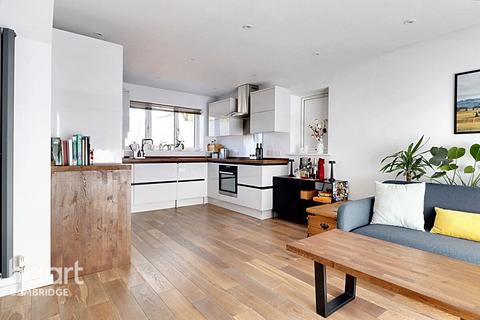 103 Ekin Road, Cambridge, CB5 8PT