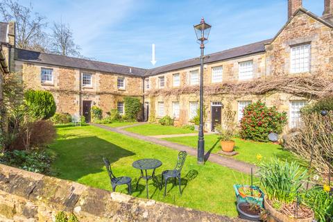 3 bedroom terraced house for sale, North Trade Road, Battle