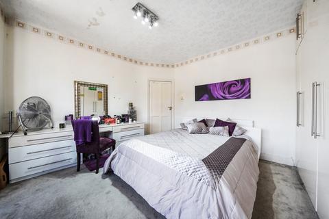 5 bedroom semi-detached house for sale, Wanstead Lane, IG1
