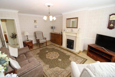 2 bedroom bungalow for sale, Schofield Drive, Darfield, Barnsley