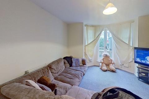 1 bedroom flat for sale, Salisbury Road, Dover, Kent, CT16 1EU