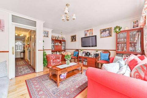 3 bedroom terraced house for sale, Skiffington Close, Tulse Hill, London, SW2