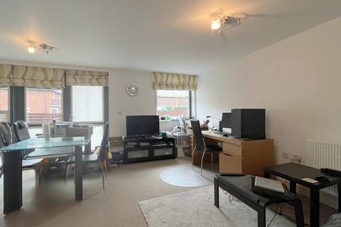 1 bedroom flat to rent, Middleton Road, Carshalton SM5