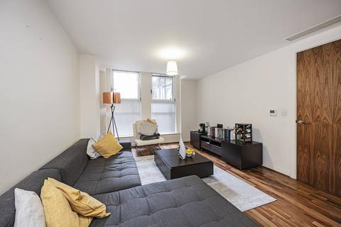 2 bedroom flat for sale, Lambs Passage, Moorgate, London, EC1Y