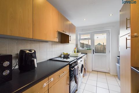 7 Anzio Close, Lincoln, LN1 3PT