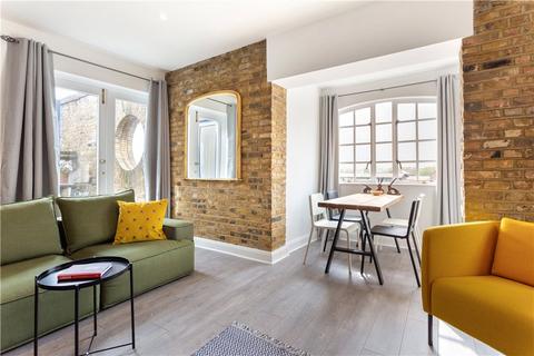 2 bedroom flat to rent, St. Saviours Wharf, 8 Shad Thames, London, SE1