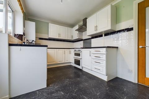 32 Ascot Close, Cardiff, CF5 5BE