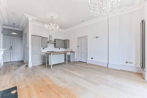 2 bedroom flat for sale, Enmore Road, South Norwood, London, SE25