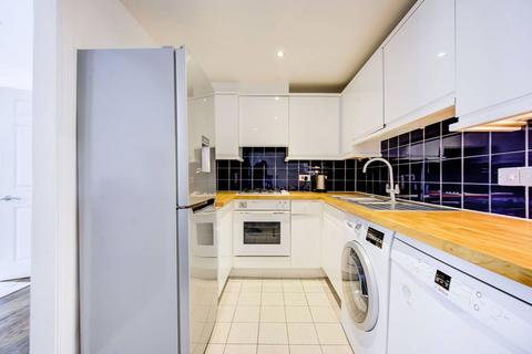 1 bedroom flat to rent, Knaresborough Place, South Kensington, London, SW5