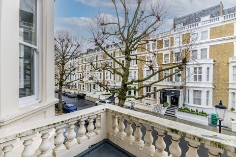 2 bedroom flat to rent, Penywern Road, Earls Court, London, SW5