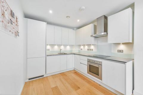 1 bedroom flat for sale, Camden Road, Islington, London, N7