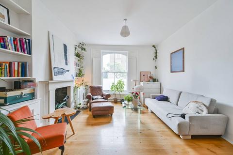 1 bedroom flat to rent, Arundel Square, Barnsbury, London, N7