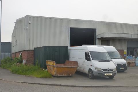 Industrial unit to rent, Newfield Close, Walsall