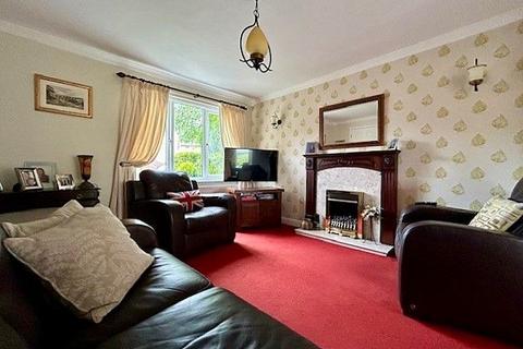 3 bedroom semi-detached house for sale, Easby Close, Bishop Auckland, DL14