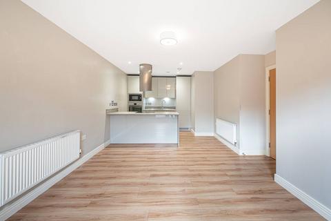 3 bedroom flat to rent, TAPSTER STREET, High Barnet, Barnet, EN5