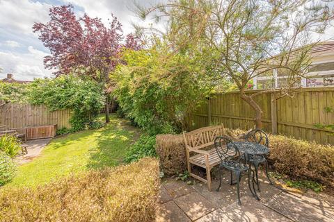 31 Whitings Road, Barnet, EN5 2QX